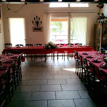 Agriturismo Dei Ciliegi Alojamento de Turismo Rural *